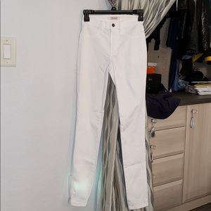 Vibrant White Jeans